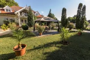 Dio Apartmanok - Balatonboglár