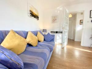 Wellingtonia Court Apartment