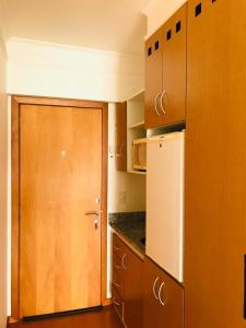 Studio Costa Sul Beach com piscina e garagem