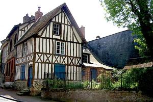 LA MADELON à Lyons la Forêt