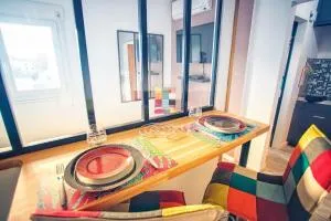 Studio cosy les pieds dans l'eau, climatisé, Parking privé, Vue montagne - Сан-Ніколао