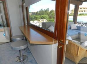 APARTMENT PIED DANS L'EAU img10