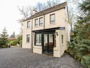 Burnside House - Ardchonnell