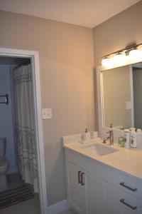 Three-Bedroom Apartment room in Luxury Crystal Apartments
