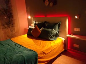 B&B / Chambres d'hotes Le bourget - Suite romantique : photos des chambres