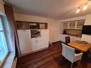 Urlaub am Mittelpunkt. Neue Ferienwohung im alten Mehlager - Weberstedt