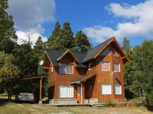 Frontera Hostería y Cabañas - El Foyel