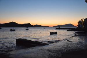 Captain's Boathouse, Klima Beach Milos Greece