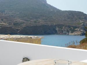 Standard Twin Room with Sea View