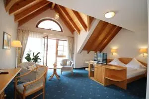 Hotel-Restaurant Hirsch - Zell am Harmersbach