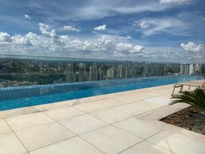 Metropolitan Sidney Smart Style