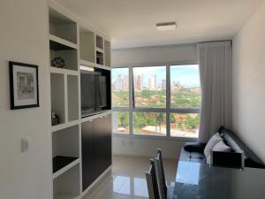 Metropolitan Sidney Smart Style