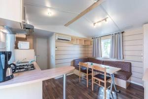 Campings L'Oasis : photos des chambres