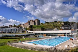 Sejours chez l'habitant Suite Melody double balneo, home-cinema, terrasse a Dieppe : photos des chambres