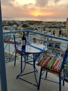 Town Apartment with panoramic seaview - Ubytování bez kategorie ve městě Pafos