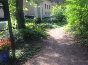 3 Zi FeWo im Grünen mit Terrasse und Garten gratis Therme oder 1 Zi Standart Apartment mit Balkon ohne Gartenblick