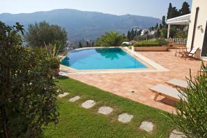 Hortensia Villa with Marvelous Multi-Level Garden Andros Greece