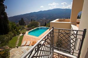 Hortensia Villa with Marvelous Multi-Level Garden Andros Greece