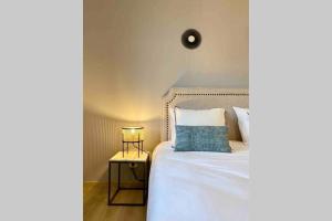 Appartements Le Continental Beau T2 plein centre + parking : photos des chambres