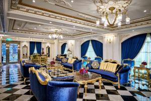 Sun Moon Lake Queen Castle Hotel 日月潭皇后古堡飯店