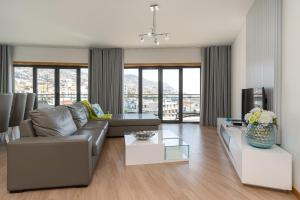 Casa dos Filhos by Rent2U, Lda