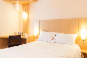 Hotels ibis Poitiers Centre : photos des chambres