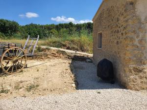 B&B / Chambres d'hotes Bastide Bellugue Maison d'hotes reseau Bienvenue a La Ferme a 3 minutes de Lourmarin : photos des chambres