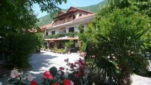 Alexandros - Megaplátanos