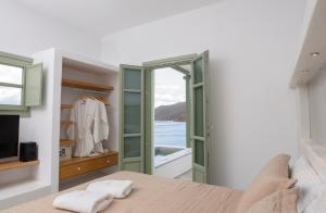 Theasis Suites Amorgos Greece