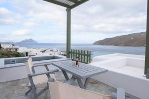 Theasis Suites Amorgos Greece