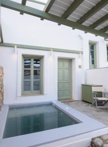 Theasis Suites Amorgos Greece