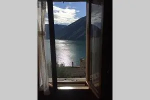 Nel set di piccolo mondo antico Villa Viola - Castello