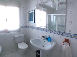 LA CASA DE LOS PINTORES, junto al centro de Granada