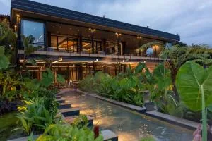 Termales El Otoño - 马尼萨莱斯