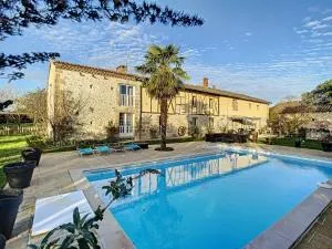 GITES STE CATHERINE - Magrin