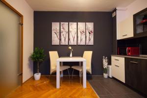 Apartman Aurelius - private parking