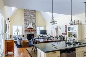 The Lighthouse in Lakeshore Cottages - Lakeside