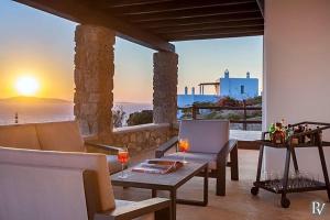 Costa Ilios Villa Sleeps 16 with Pool and Air Con Myconos Greece