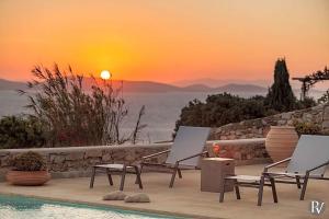 Costa Ilios Villa Sleeps 16 with Pool and Air Con Myconos Greece