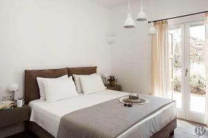 Costa Ilios Villa Sleeps 16 with Pool and Air Con Myconos Greece