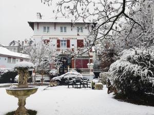 Sejours chez l'habitant Studio dans Villa historique 