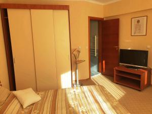 апартамент Манастира 1