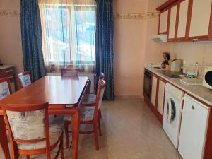 апартамент Манастира 1