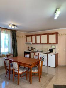 апартамент Манастира 1