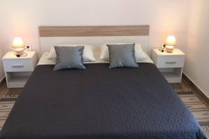 Apartment Vesna for 2, free parking and Wi-Fi