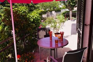 Apartment Vesna for 2, free parking and Wi-Fi