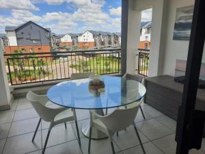 396 The Blyde Crystal Clear Lagoon 2 Bedroom Penthouse Apartment