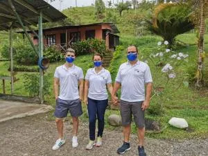 Cabañas Colibrí Tayutic - La Suiza