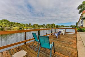 Two-Bedroom Condo room in SPANISH CAY A8