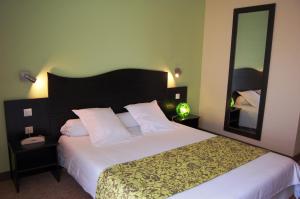 Hotels Hotel Cositel, Coutances : photos des chambres